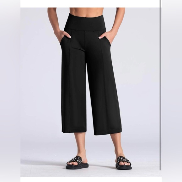 the gym people Pants - NWT' Yoga Pants with Pockets and Tummy Control High Waist in Flare Crop XXL
